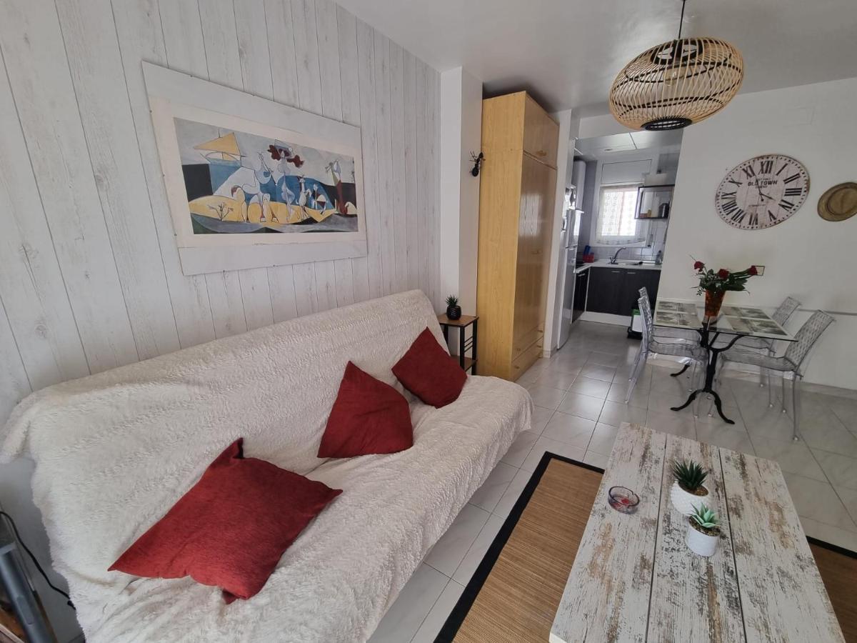 Lovely One Bedroom With Balcony 罗萨斯 外观 照片