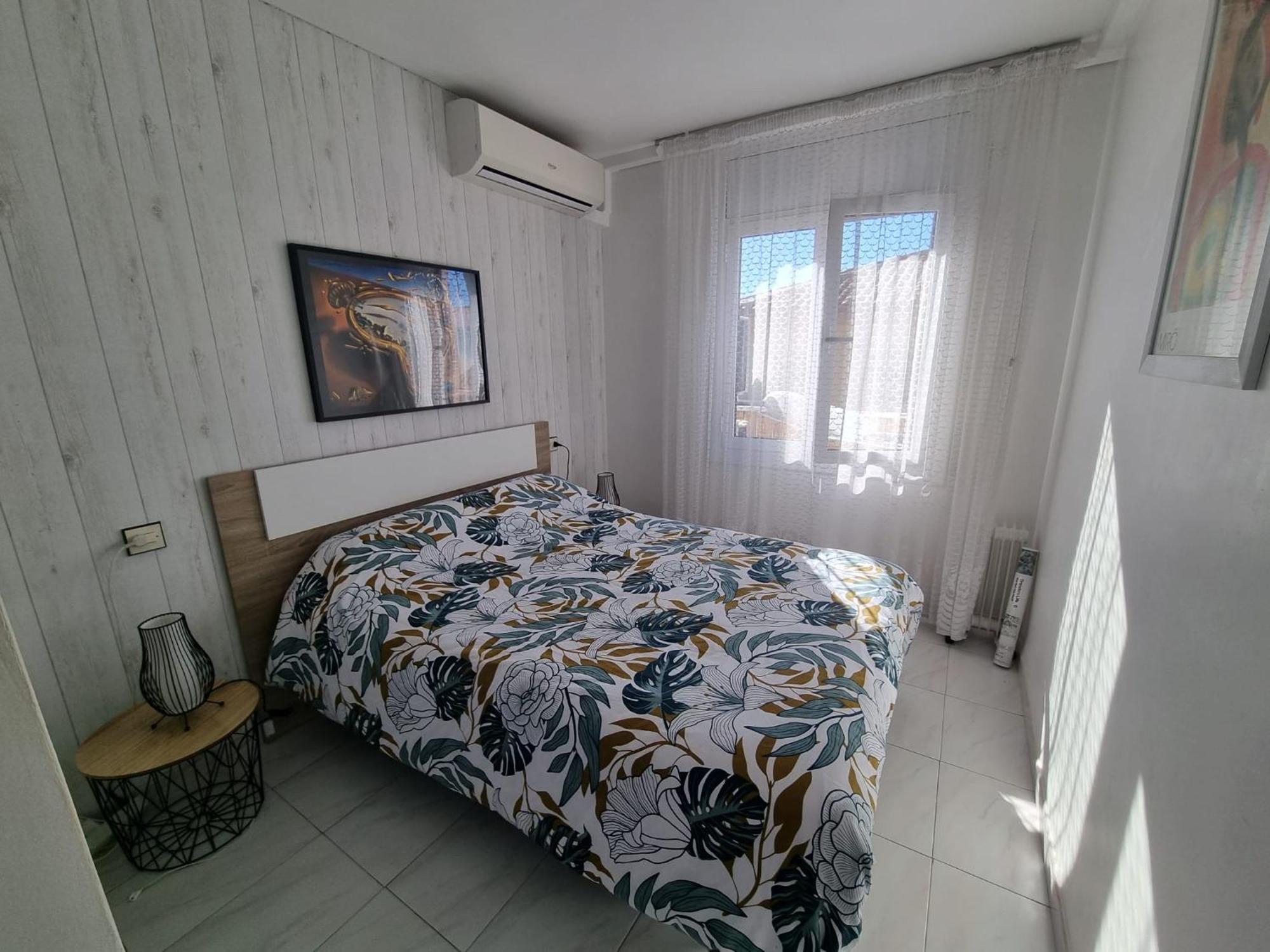 Lovely One Bedroom With Balcony 罗萨斯 外观 照片
