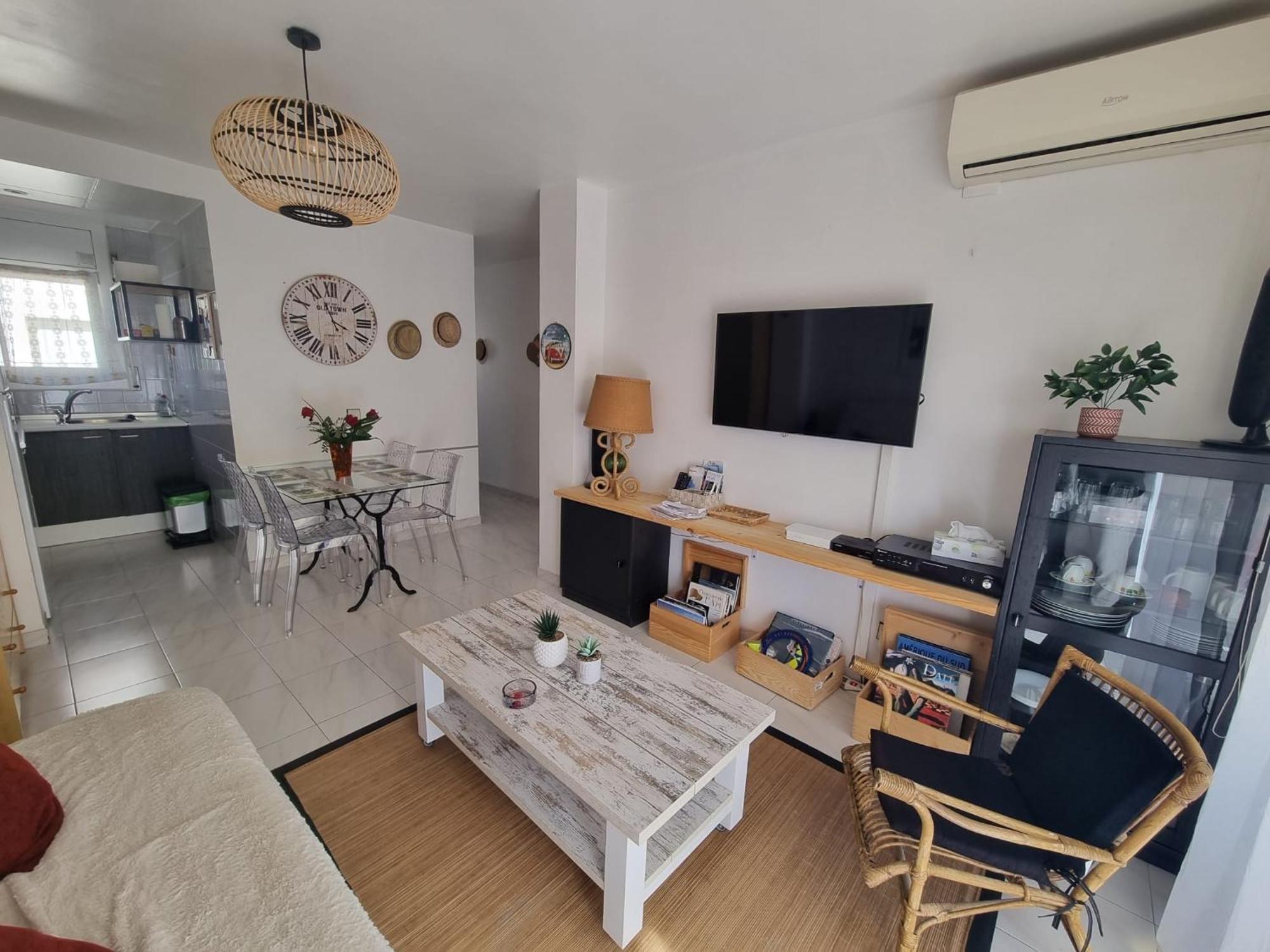 Lovely One Bedroom With Balcony 罗萨斯 外观 照片